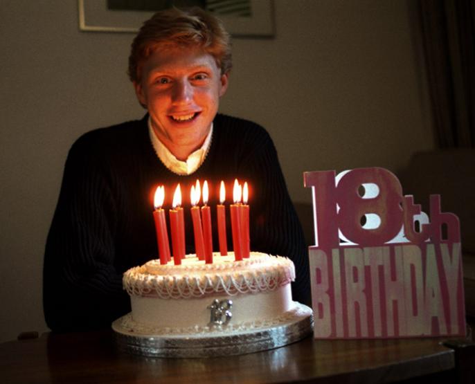 <h2>Boris Becker</h2><div id='trenner'></div>Tennis-Legende, zum 18. Geburtstag, London, November 1985
<div id='trenner'></div> <div id='tags'>Schlagworte: <a href='/boris_becker' rel='tag' title='' class='active'>Boris Becker</a> | <a href='/galerie/sport_archiv' rel='tag' title=''>Sport Archiv</a> | <a href='/lieblingsbilder/auswahl' rel='tag' title='professioneller Fotograf Heiner Köpcke - Seine Homepage zeigt eine Auswahl seiner hochwertigen Fotos aus den Bereichen Sport, PR und People Fotografie'>Best of</a></div>